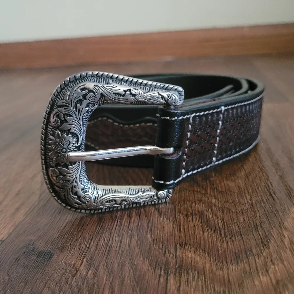 American Bison Western Style Cowboy Belt, Men's M, Genuine Leather Black & Brown